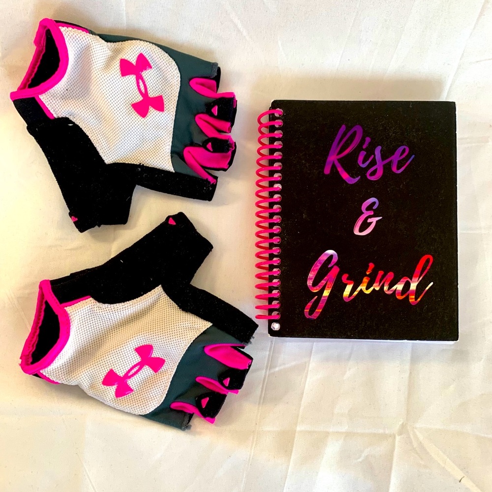 Under Armour Lifting Gloves Workout Tracker Bundle